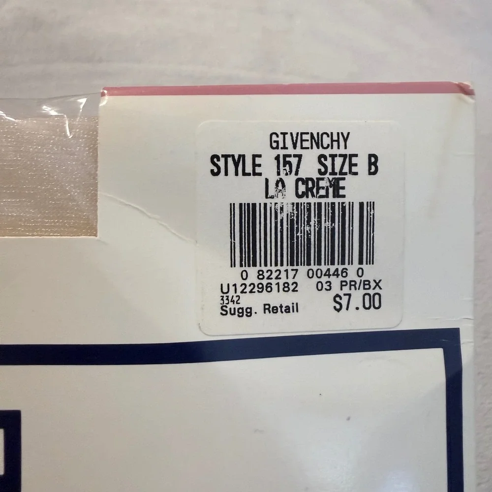 Givenchy Body Gleamers Pantyhose Size B‎ La Creme VTG NOS